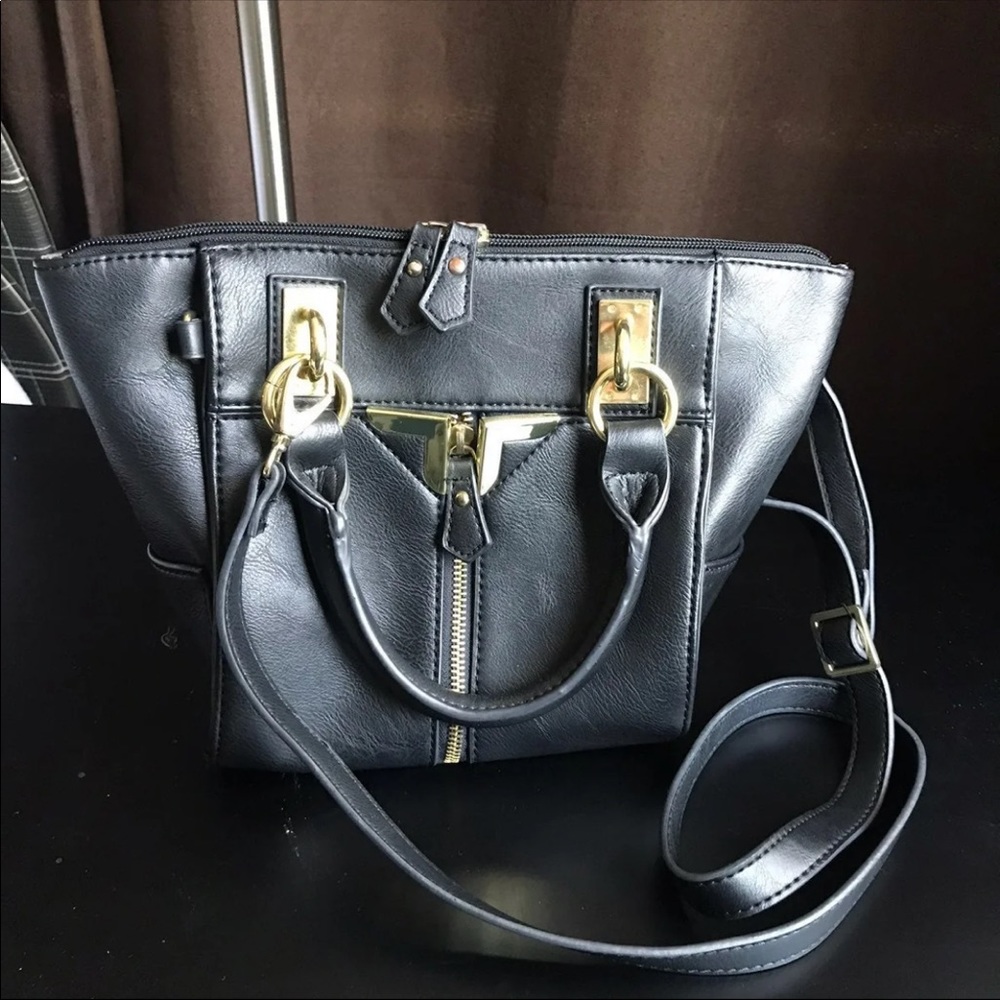 Alexa Black unique crossbody